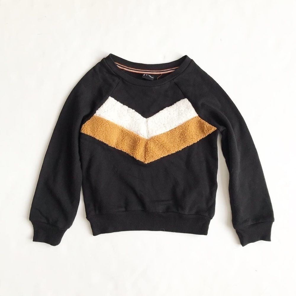 Artclass NWOT sweatshirt XS(4-5T)/S(6Y)/L(10/12Y)